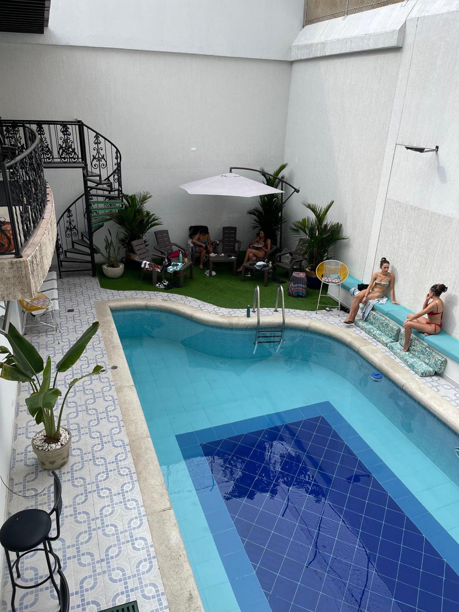 The View Hostel & Lounge Cali Exterior photo